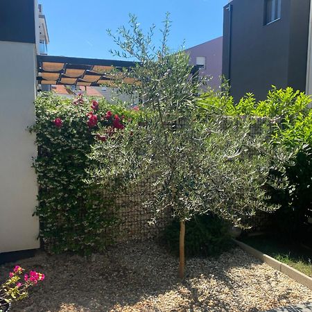 Apartman Anna Zara Esterno foto