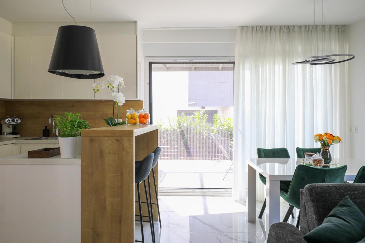 Apartman Anna Zara Esterno foto